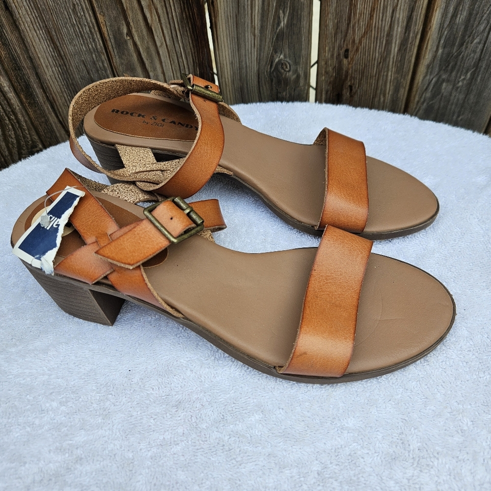 Rock & Candy Elegant Tan Sandals Block Heel Size 7 - Picture 11 of 16